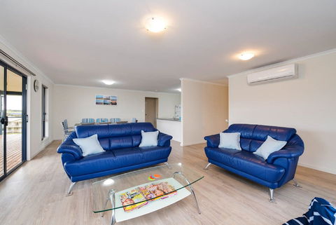 Hayborough Haven 3 - 3 Fifth Avenue - Hayborough - Accommodation Gold Coast 2