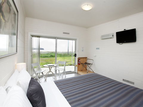 Hotel Bruny - Accommodation Gold Coast 2