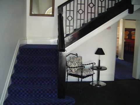 Imperial Hotel Cowra - Gold Coast 4U 0