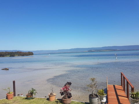 Jettys By The Lake - Accommodation Gold Coast 1