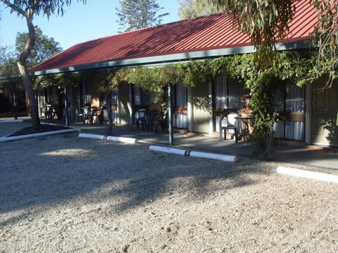 Jolly Swagman Holbrook Motor Inn - Accommodation Gold Coast 0