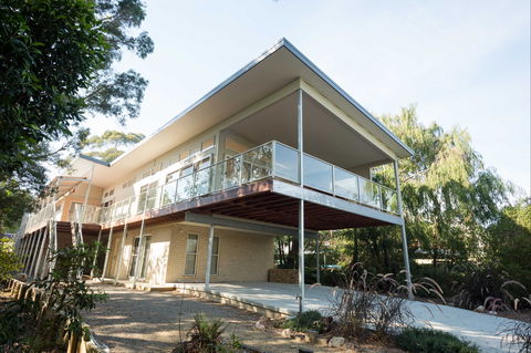 Just Sit: Moruya Heads - Accommodation Gold Coast 0