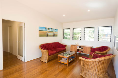 Just Sit: Moruya Heads - Accommodation Gold Coast 2