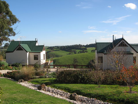 Loves Lane Cottages - Accommodation Gold Coast 1