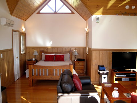 Loves Lane Cottages - Accommodation Gold Coast 2