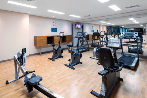 Oaks Glenelg Plaza Pier Suites - Accommodation Gold Coast 2