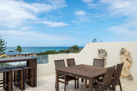 Paradiso Resort - Accommodation Gold Coast 2