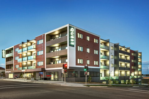 Quest Nowra - 1 Gold Coast 1