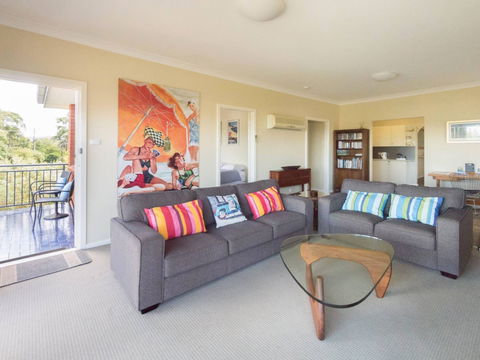 Southerly Change - Gold Coast 4U 1