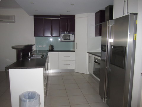 The Waterfront Dolphin - 1 Gold Coast 1