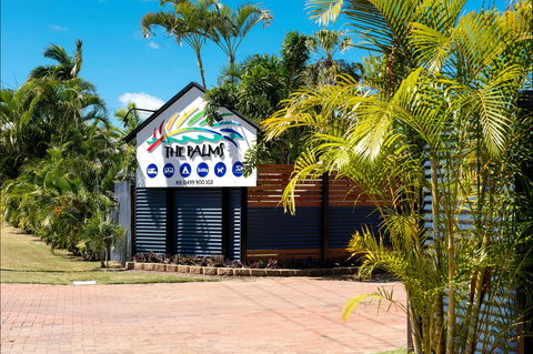The Palms Hervey Bay - Accommodation Gold Coast 0