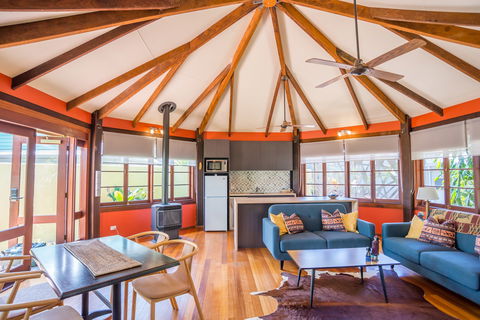 The African Village - By Clouds - 1 Gold Coast 1