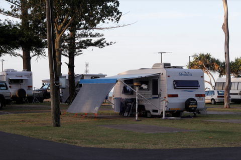 Torquay Beachfront Tourist Park - Accommodation Gold Coast 2