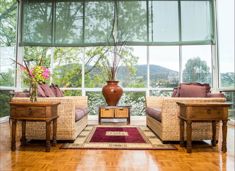 Tumbarumba Motel And Elms Restaurant - Accommodation Gold Coast 2
