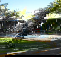 Twin Figs Country Retreat - Gold Coast 4U