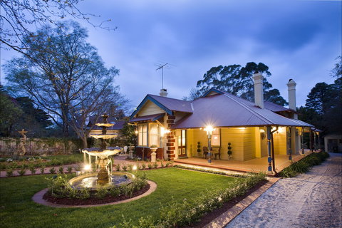Varenna - Luxury Leura Accommodation - Accommodation Gold Coast 0