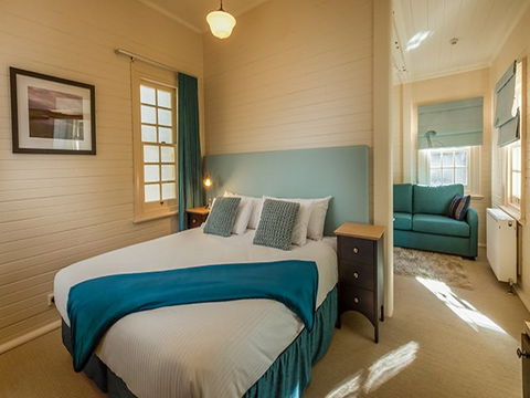 Yarrangobilly Caves House: Guest Rooms - Accommodation Gold Coast 1