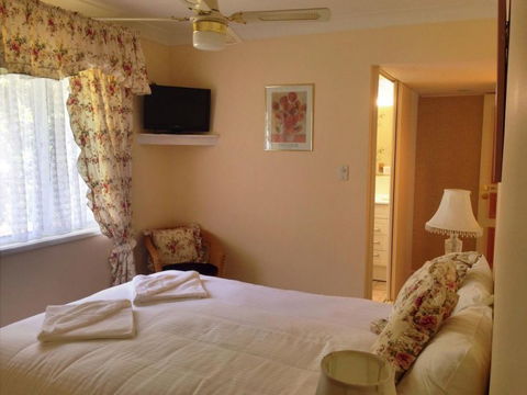 Curtis Falls Mountain Retreat - Accommodation Gold Coast 6