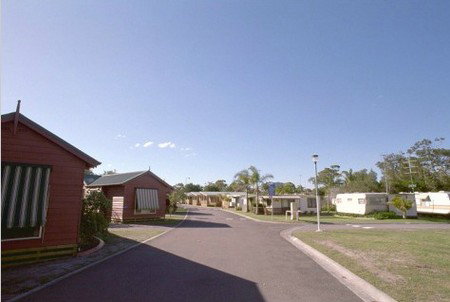 Canton Beach Holiday Park - Accommodation Gold Coast 1