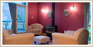 Cambridge Cottages - Accommodation Gold Coast 3