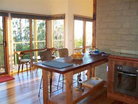 Lyrebird Cottages - Accommodation Gold Coast 3