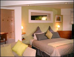 Valley Guest House - Accommodation Gold Coast 3