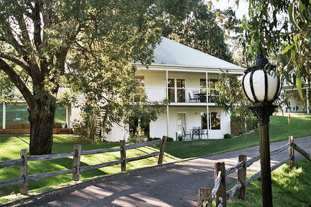 McMillans Of Metung Coastal Resort - Accommodation Gold Coast 0