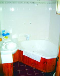 Aristocrat Waurnvale Motel - Accommodation Gold Coast 3