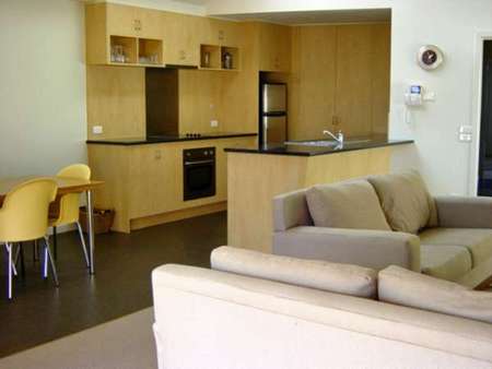 Sackville Apt No 1 - Accommodation Gold Coast 0