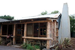 Ti Tree Village - Accommodation Gold Coast 3