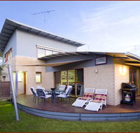King Tide Townhouse - Accommodation Gold Coast