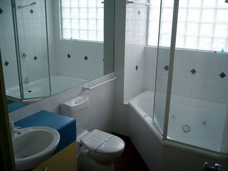 Moodys Motel - Accommodation Gold Coast 1