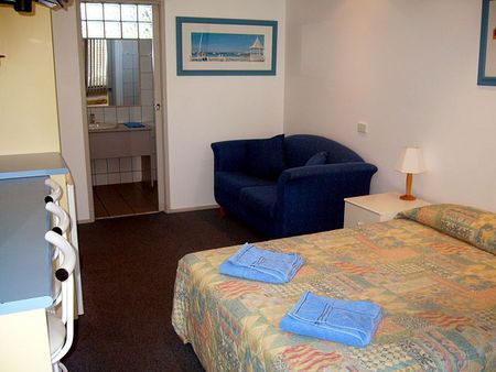Moodys Motel - Accommodation Gold Coast 4