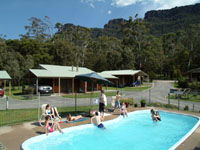 Halls Gap Log Cabins - Accommodation Gold Coast 3