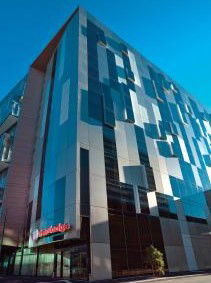 Travelodge Docklands - Accommodation Gold Coast 3