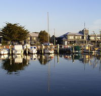 Bellevue on the Lakes - Accommodation Gold Coast