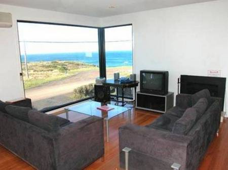 Ocean View Beach House - Gold Coast 4U 3