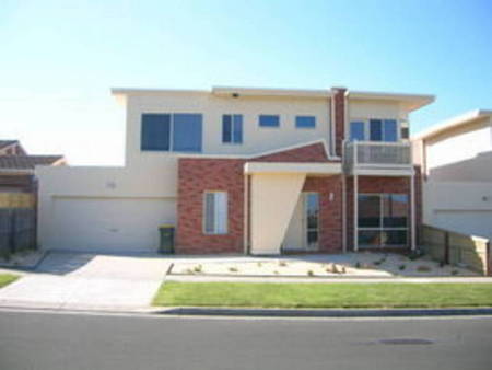 Le Manor - Accommodation Gold Coast 0
