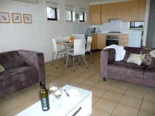 On The Esplanade - Accommodation Gold Coast 2