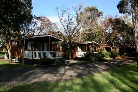 Sale Motor Village - Accommodation Gold Coast 5