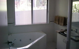 Glengarriff Town Houses - Accommodation Gold Coast 5