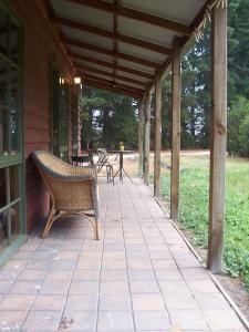 Maroo Cottages - Accommodation Gold Coast 0