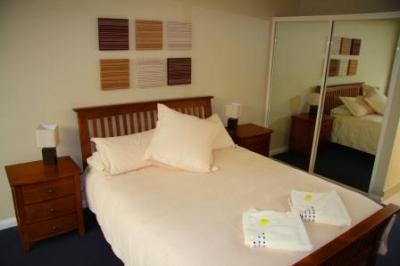 Ultimate Holiday Apartments - Accommodation Gold Coast 3