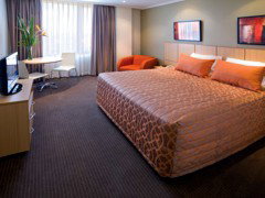 Travelodge Bankstown - Accommodation Gold Coast 1