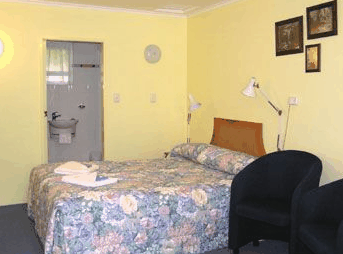 Tall Trees Motel - Accommodation Gold Coast 1
