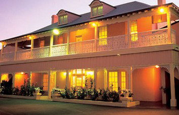 Clifton Lodge - Accommodation Gold Coast 1