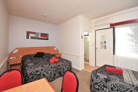 Barclay On View Motor Inn - Gold Coast 4U 2