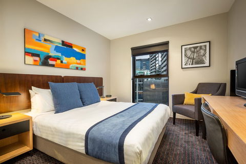 Quest Docklands - Accommodation Gold Coast 2