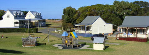 Belfast Cottages - Accommodation Gold Coast 1