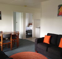 Phillip Island Cottages - Gold Coast 4U